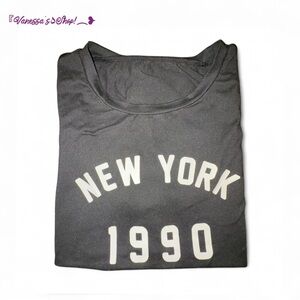 New York 1990 Graphic T- Shirt!